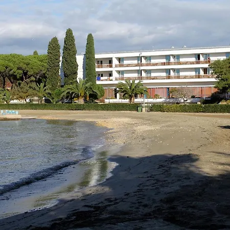 Apartamento With A Parking Space - 21919 Zadar