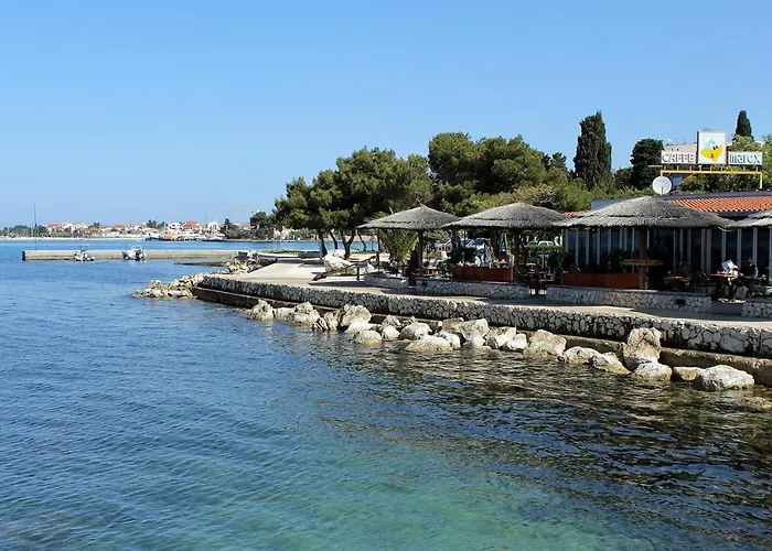 With Parking Space - 21919 Zadar