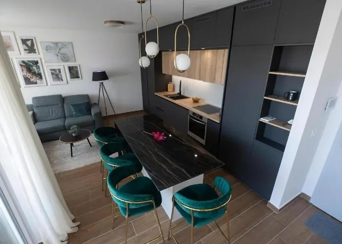 Apartament With Parking Space - 21919